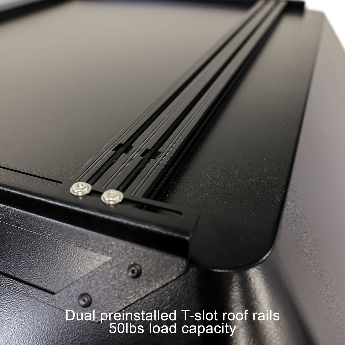 23ZERO Armadillo Horizon 3 hard shell roof top tent - image 13