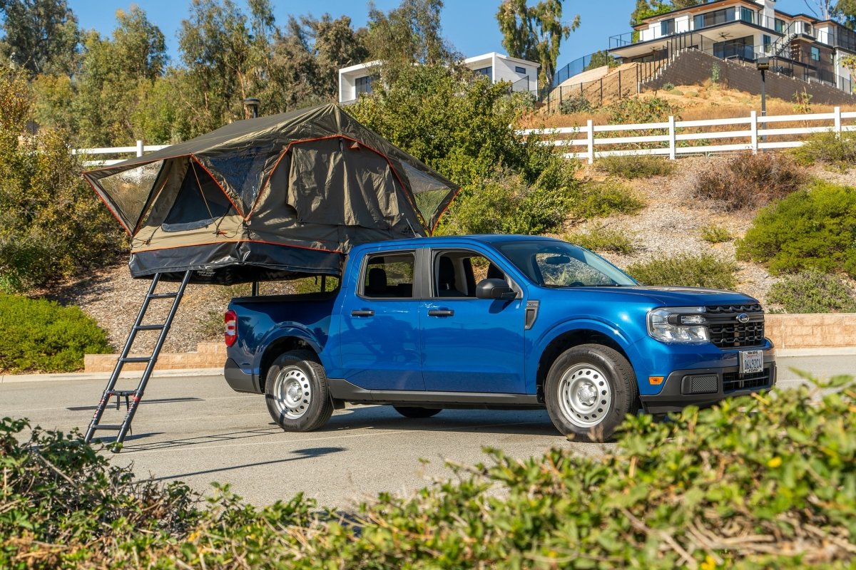Tuff Stuff Trailhead Pro roof top tent - image 2
